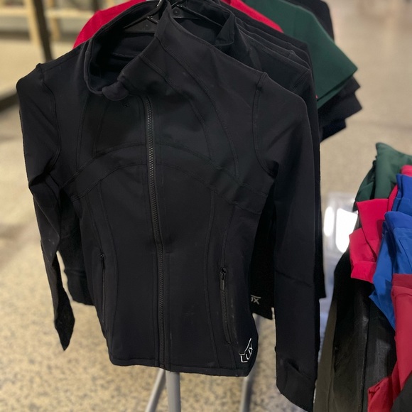 Activewear Lux Jackets - Picture 3 of 5